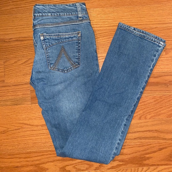 Delia’s jeans - Picture 4 of 5